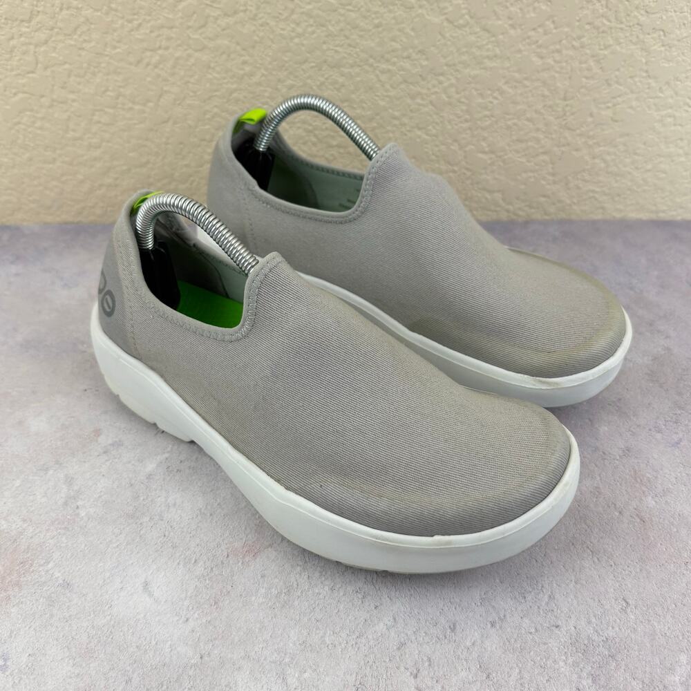 OOFOS OOmg Low Recovery Shoes Womens 8.5 Slip On Athletic Running Comfort